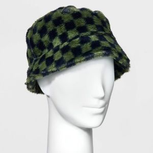 #5 NWT Wild Fable Target Green and Black Checker Faux Fur Bucket Hat